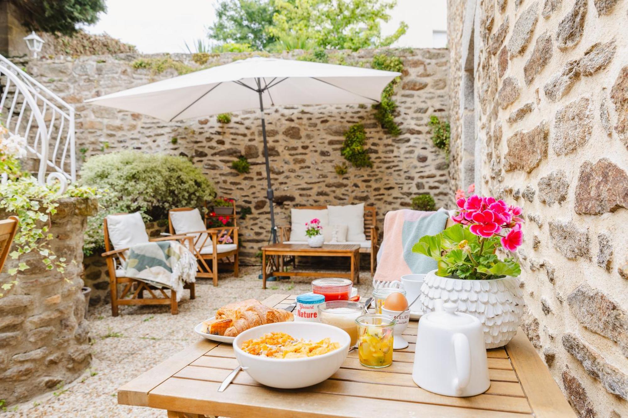Demeures & Chateaux - Hotel De La Porte Saint-Malo Dinan Zewnętrze zdjęcie